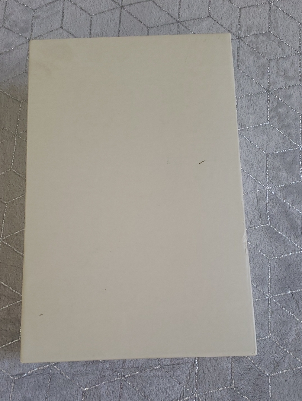 JOIE | Cream Empty Box - Picture 2 of 10